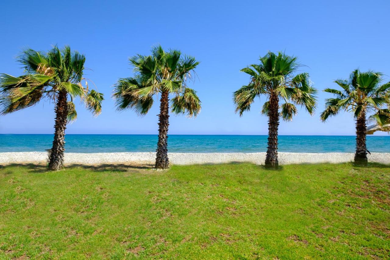 Pebble Beach Apartment فوروكليني المظهر الخارجي الصورة